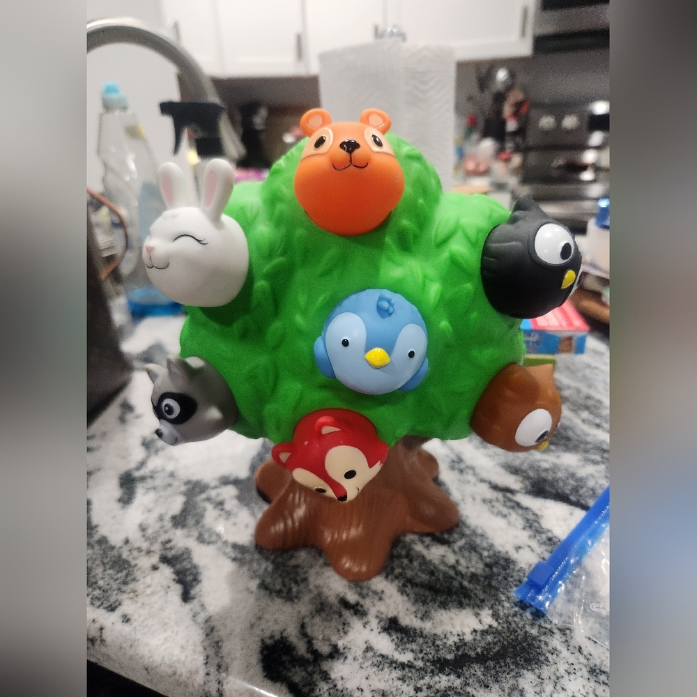 Lakeshore Fine motor tree Ms Rachel